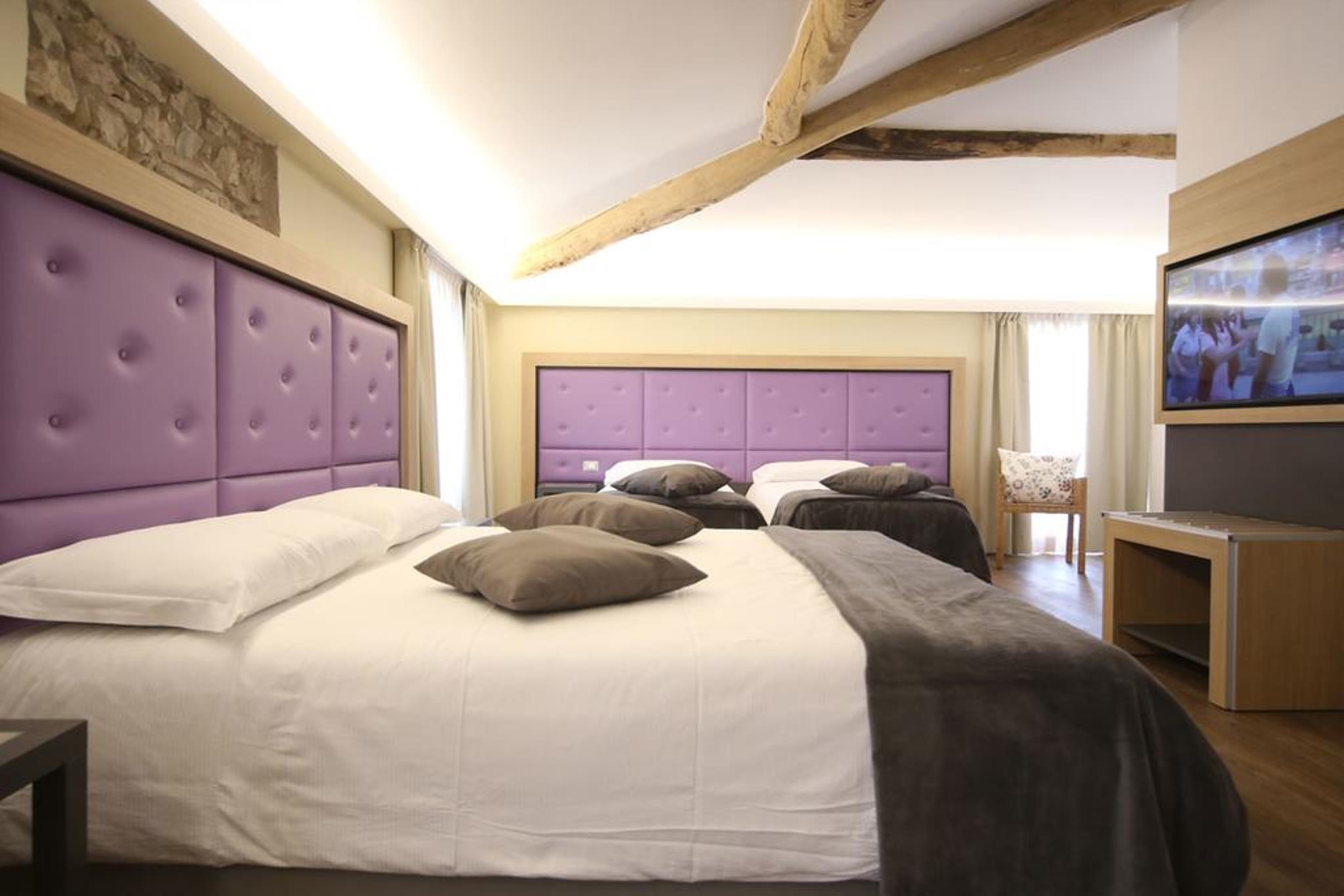 Hotel Corona 4*