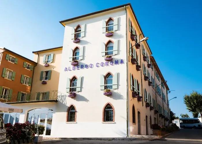 Hotel Corona